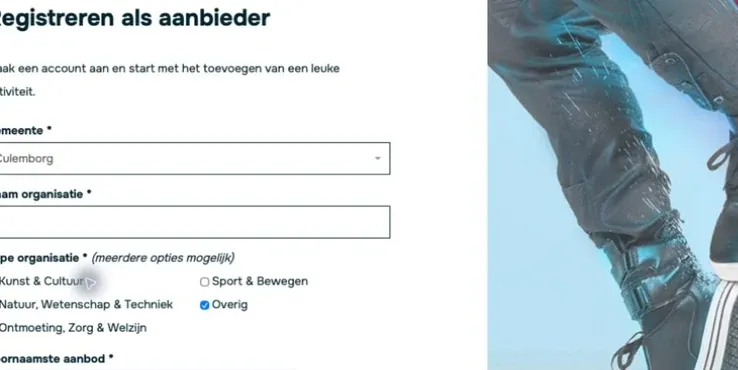 Het veld Voornaamste aanbod verschijnt zodra je meer dan één type organisatie kiest